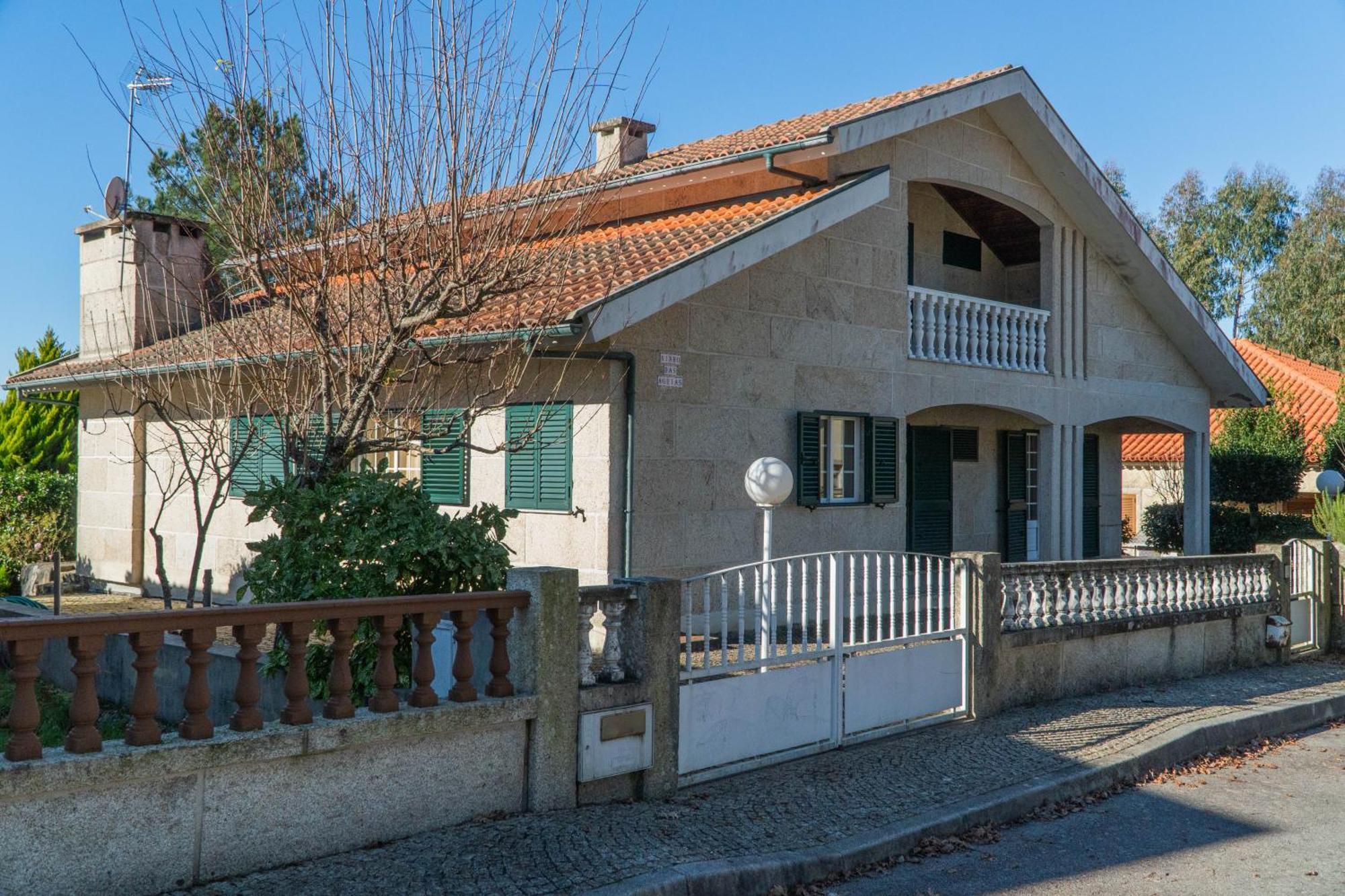 Casa Da Barragem - Ninho Das Aguias Venda Nova  Exterior photo